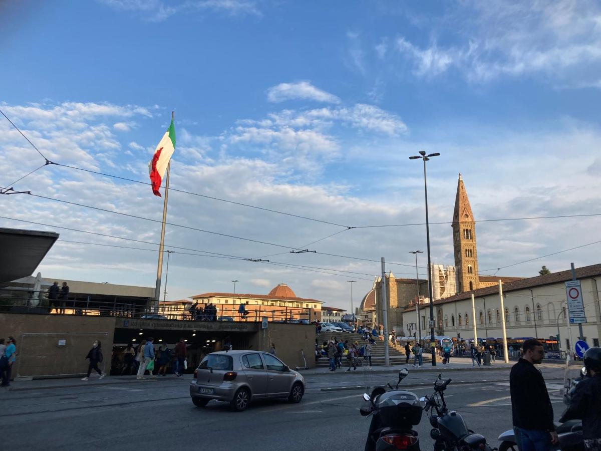 Santa Maria Novella - Golden Lily Florence, City Center Apartment Exterior photo